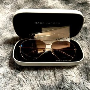 Marc Jacobs aviator sunglasses